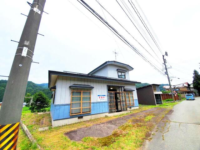detached 秋田県湯沢市秋ノ宮字城ノ内 地図を見る