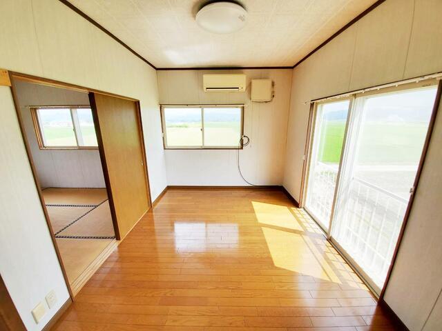 detached 秋田県雄勝郡羽後町字稲荷 地図を見る