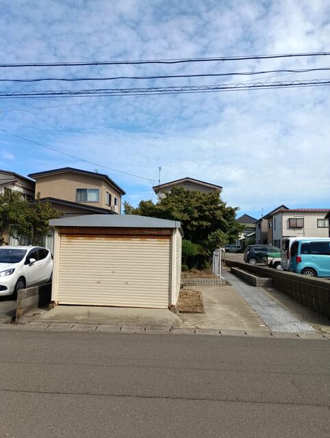 秋田県由利本荘市の一戸建て | 1180万円 | 7DK | 274.91m² | Akiyama house finder