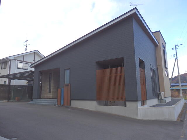 青森県三戸郡南部町の一戸建て | 3670万円 | 6DK | 484.53m² | Akiyama house finder