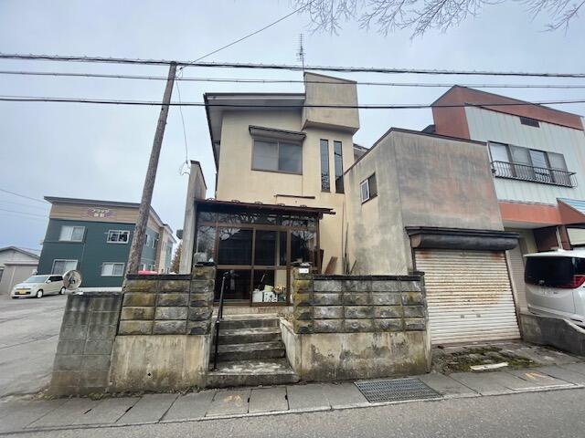 detached 秋田県湯沢市字新町 地図を見る