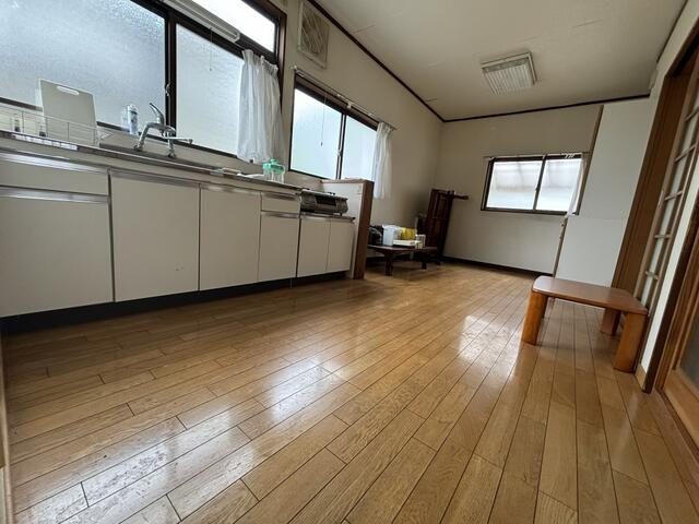 detached 山形県長井市横町 地図を見る