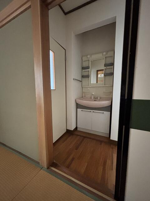 detached 山形県長井市横町 地図を見る