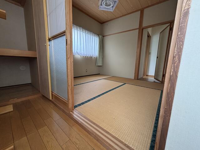 detached 山形県長井市横町 地図を見る