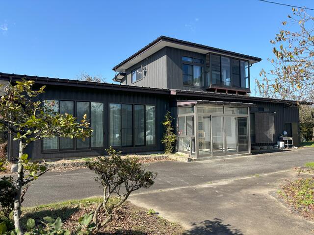 山形県長井市の一戸建て | 550万円 | 7DK | 1268.63m² | Akiyama house finder