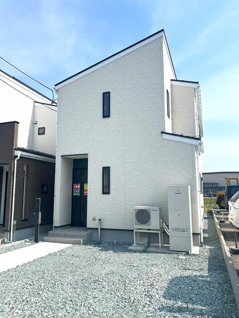 detached 山形県西村山郡河北町谷地字田中 地図を見る