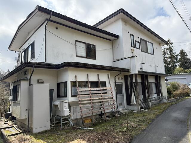 detached 山形県東村山郡中山町大字柳沢 地図を見る