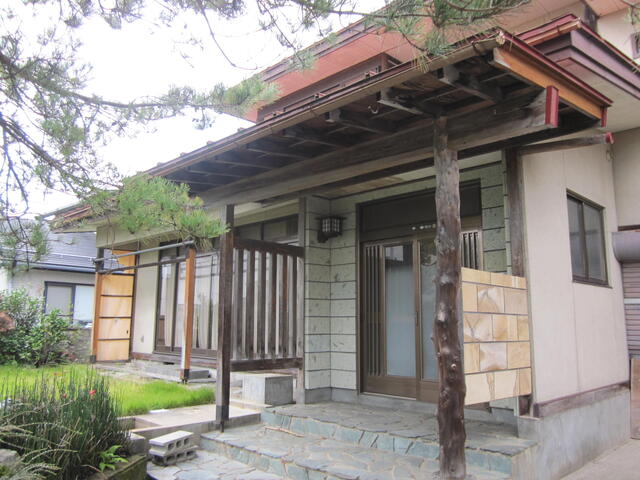detached 山形県南陽市宮内 地図を見る