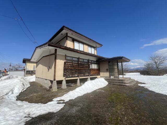 detached 山形県米沢市広幡町成島 地図を見る