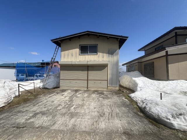 detached 山形県米沢市広幡町成島 地図を見る