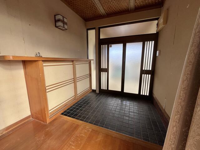 detached 山形県東置賜郡高畠町大字下和田 地図を見る