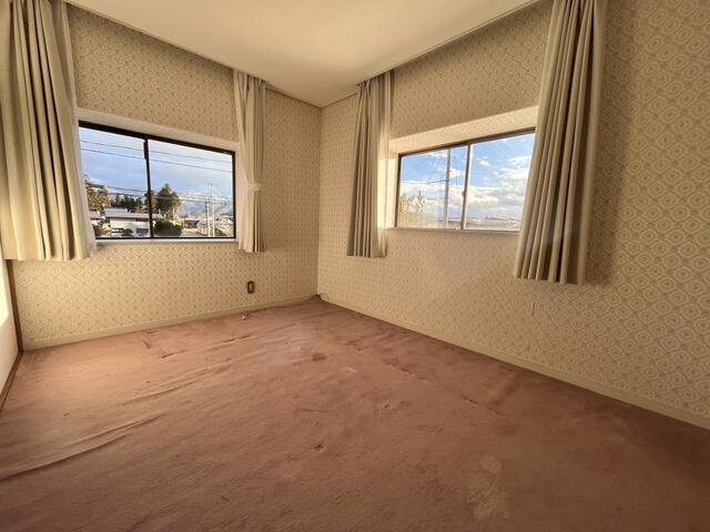 detached 山形県東置賜郡高畠町大字下和田 地図を見る