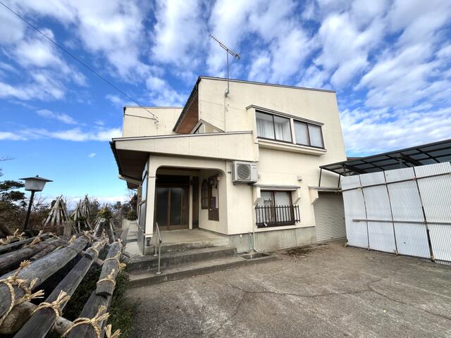 detached 山形県東置賜郡高畠町大字下和田 地図を見る