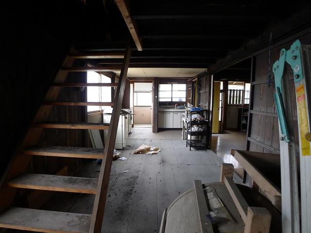 detached 山形県西村山郡朝日町大字宮宿 地図を見る