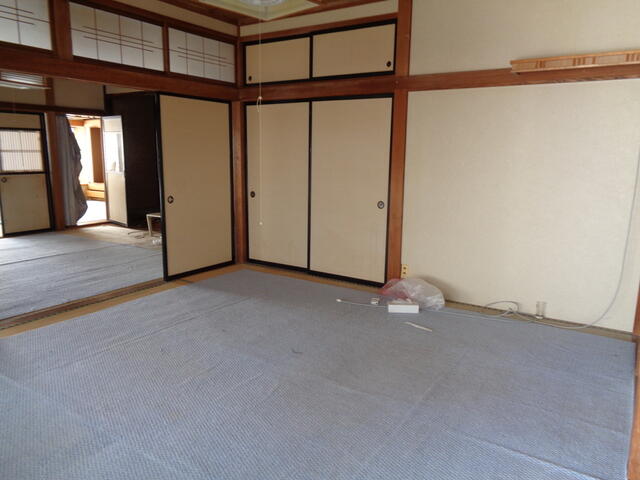 detached 山形県長井市勧進代 地図を見る