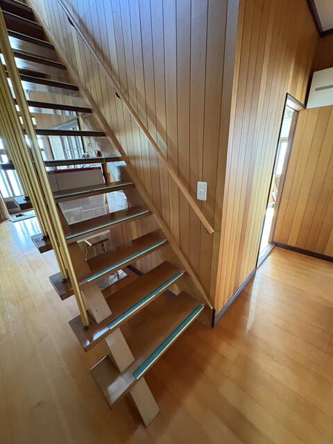 detached 山形県東田川郡庄内町余目字上朝丸 地図を見る