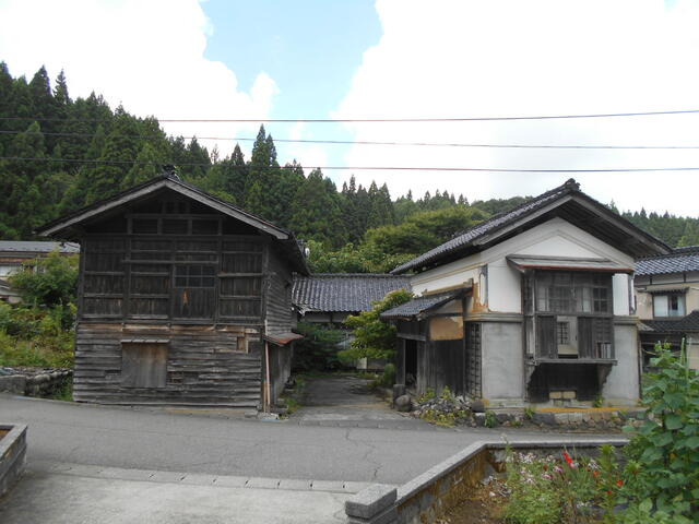 detached 山形県鶴岡市大広字大谷 地図を見る