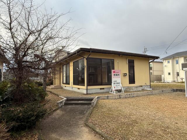 detached 山形県西村山郡河北町谷地荒町東１丁目 地図を見る
