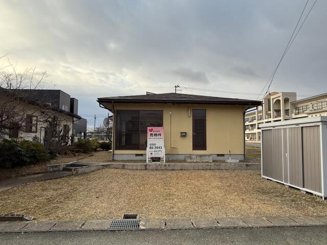 detached 山形県西村山郡河北町谷地荒町東１丁目 地図を見る