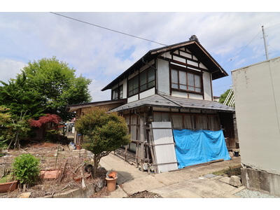 detached 山形県西村山郡大江町大字左沢 地図を見る