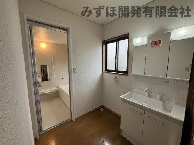 detached 山形県西村山郡大江町大字左沢 地図を見る