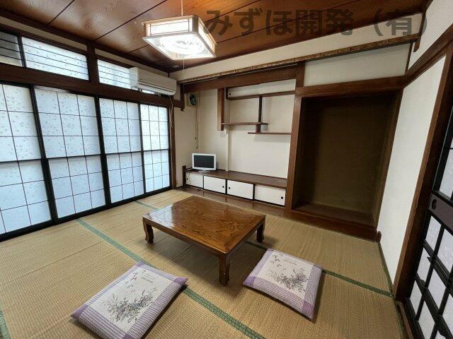 detached 山形県東村山郡中山町大字長崎 地図を見る