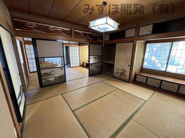 detached 山形県東村山郡中山町大字長崎 地図を見る