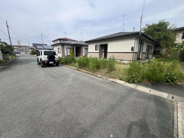 detached 山形県西村山郡河北町谷地字砂田 地図を見る