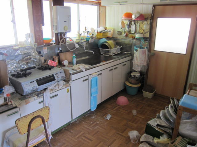 detached 山形県酒田市飛島字中村甲 地図を見る
