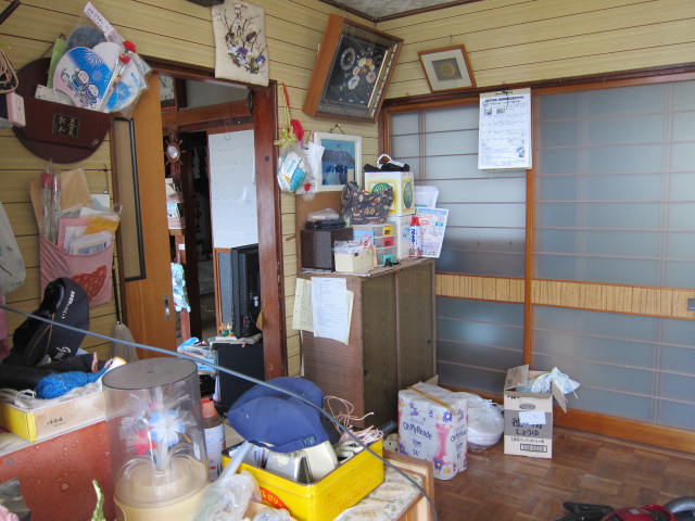 detached 山形県酒田市飛島字中村甲 地図を見る