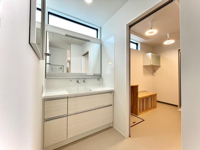 detached 山形県東置賜郡高畠町大字福沢 地図を見る