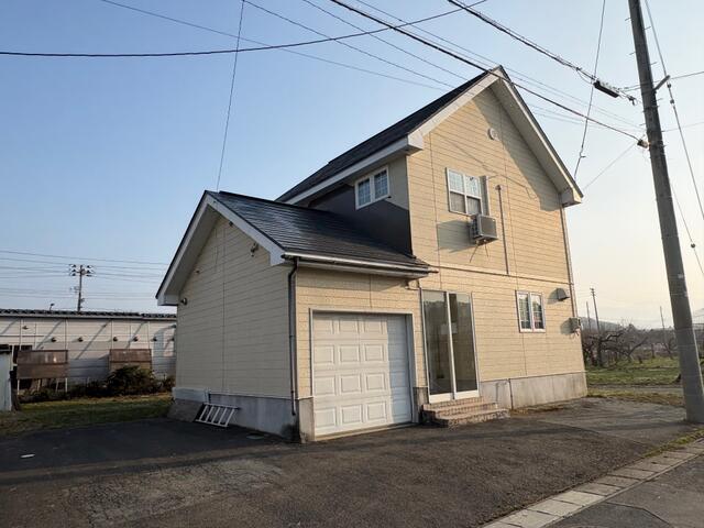 山形県米沢市の一戸建て | 1200万円 | 3LDK | 354.91m² | Akiyama house finder