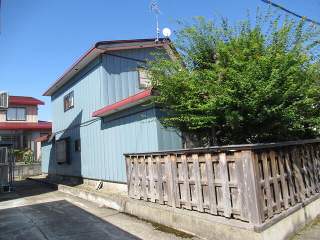 detached 山形県新庄市桧町 地図を見る