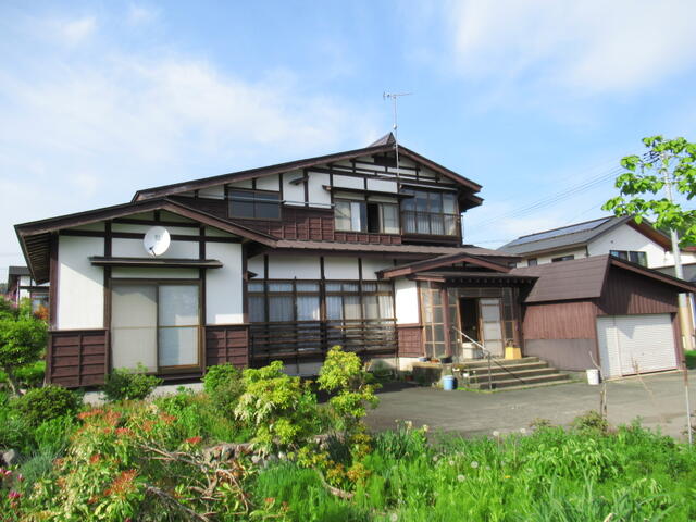 detached 山形県最上郡金山町大字金山 地図を見る