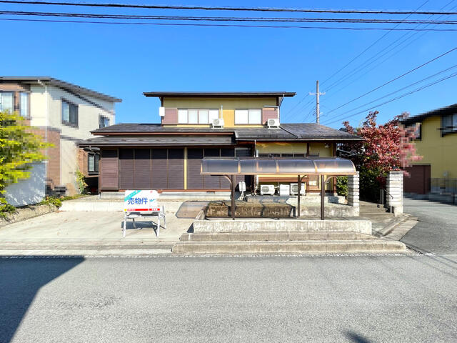 detached 山形県東村山郡山辺町近江