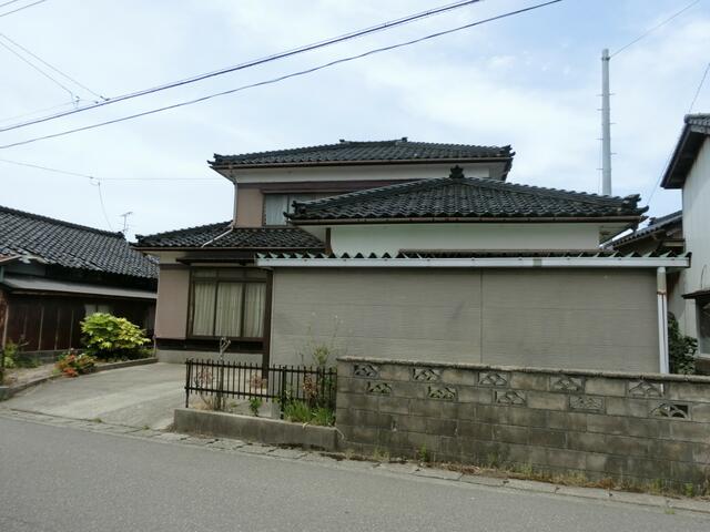 detached 山形県東田川郡庄内町余目字町 地図を見る