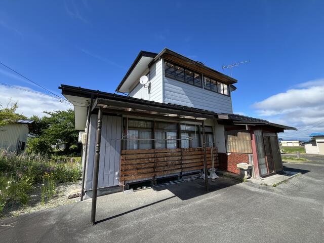 detached 山形県東置賜郡川西町大字上小松