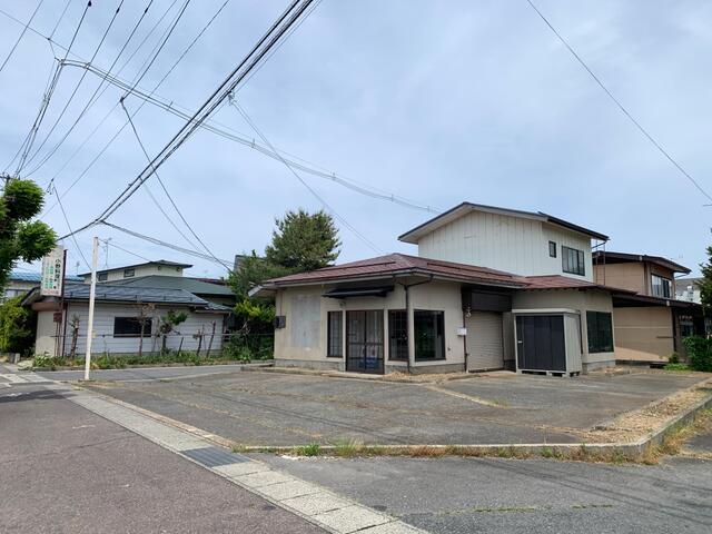 現地（外観）
