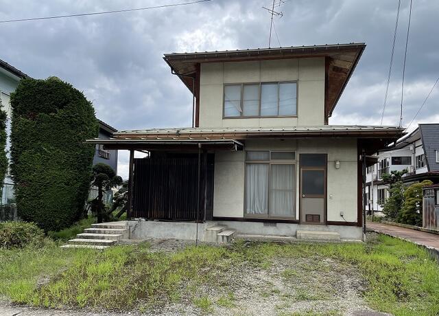 detached 山形県西村山郡河北町谷地己 地図を見る