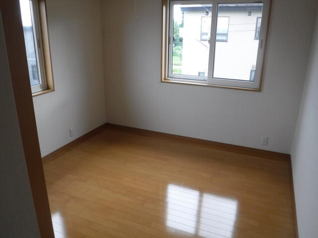 detached 山形県西置賜郡飯豊町大字萩生 地図を見る