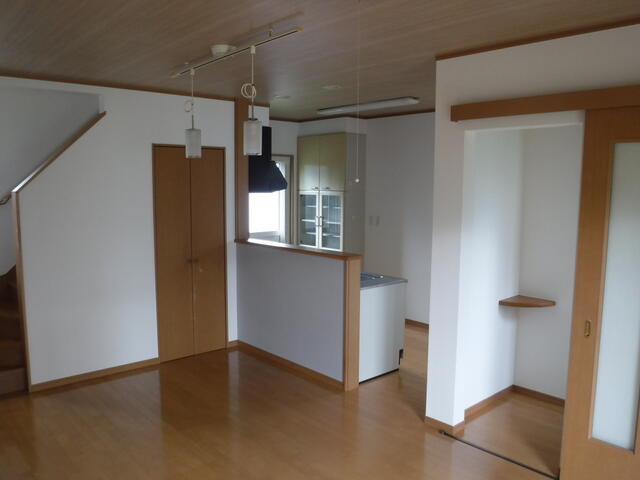 detached 山形県西置賜郡飯豊町大字萩生 地図を見る