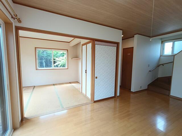 detached 山形県西置賜郡飯豊町大字萩生 地図を見る