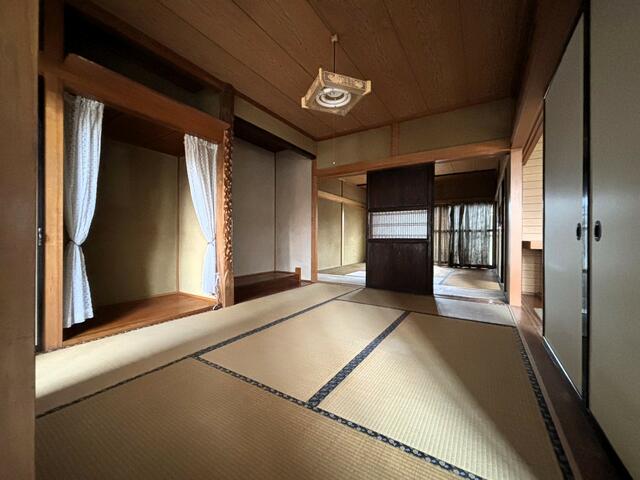 detached 山形県寒河江市字中河原 地図を見る