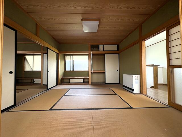 detached 山形県寒河江市大字清助新田字冨沢 地図を見る