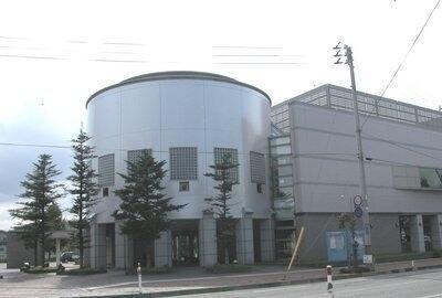 悠美館(学習情報センター) (1,200m)