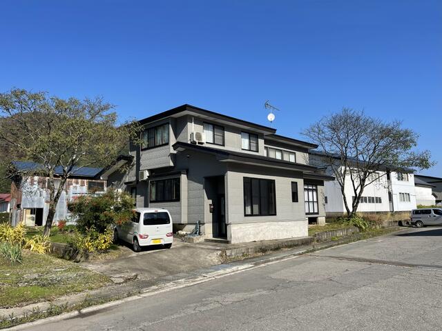 detached 山形県最上郡戸沢村大字古口 地図を見る