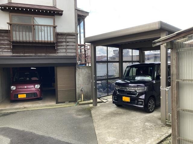 現地（駐車場）／カーポート