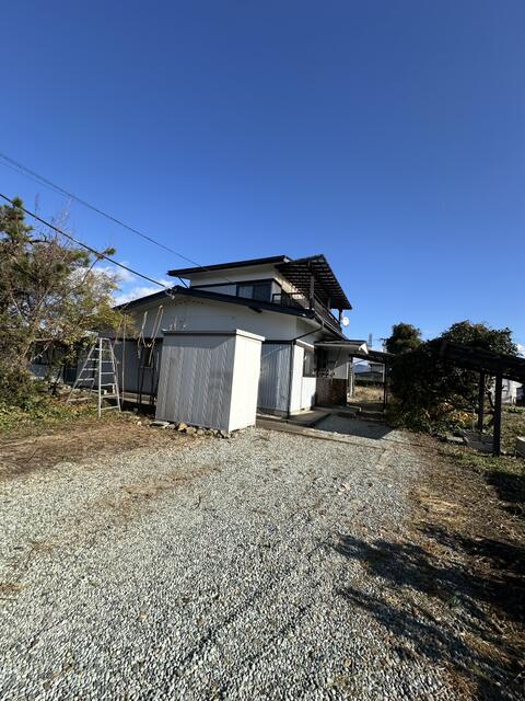 detached 山形県天童市大字蔵増甲 地図を見る