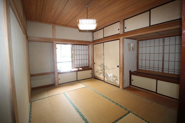 detached 福島県本宮市岩根字本郷 地図を見る