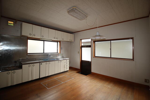 detached 福島県本宮市岩根字本郷 地図を見る